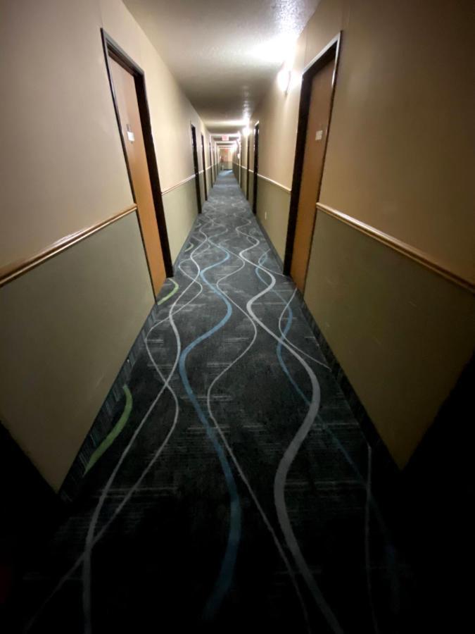 Woodland Inn & Suites Medford Dış mekan fotoğraf