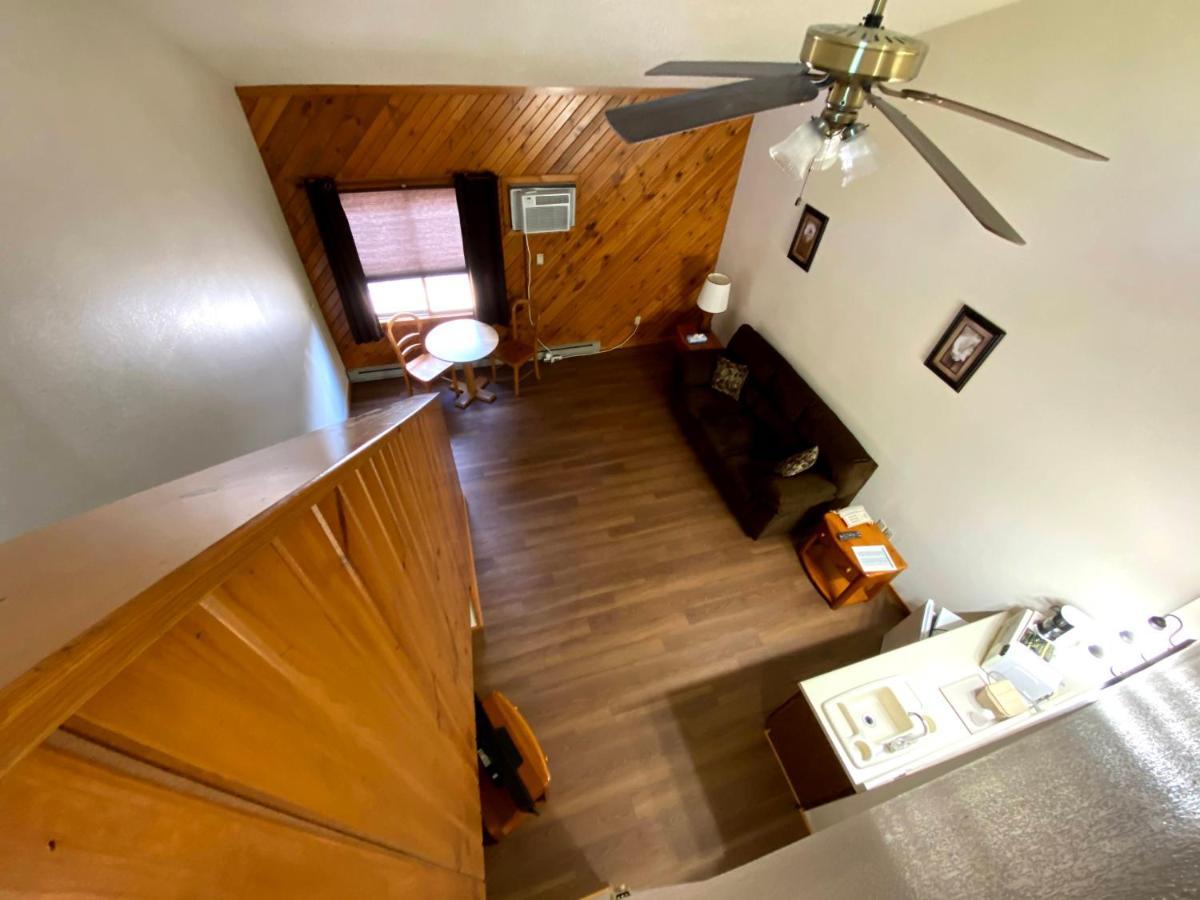 Woodland Inn & Suites Medford Dış mekan fotoğraf