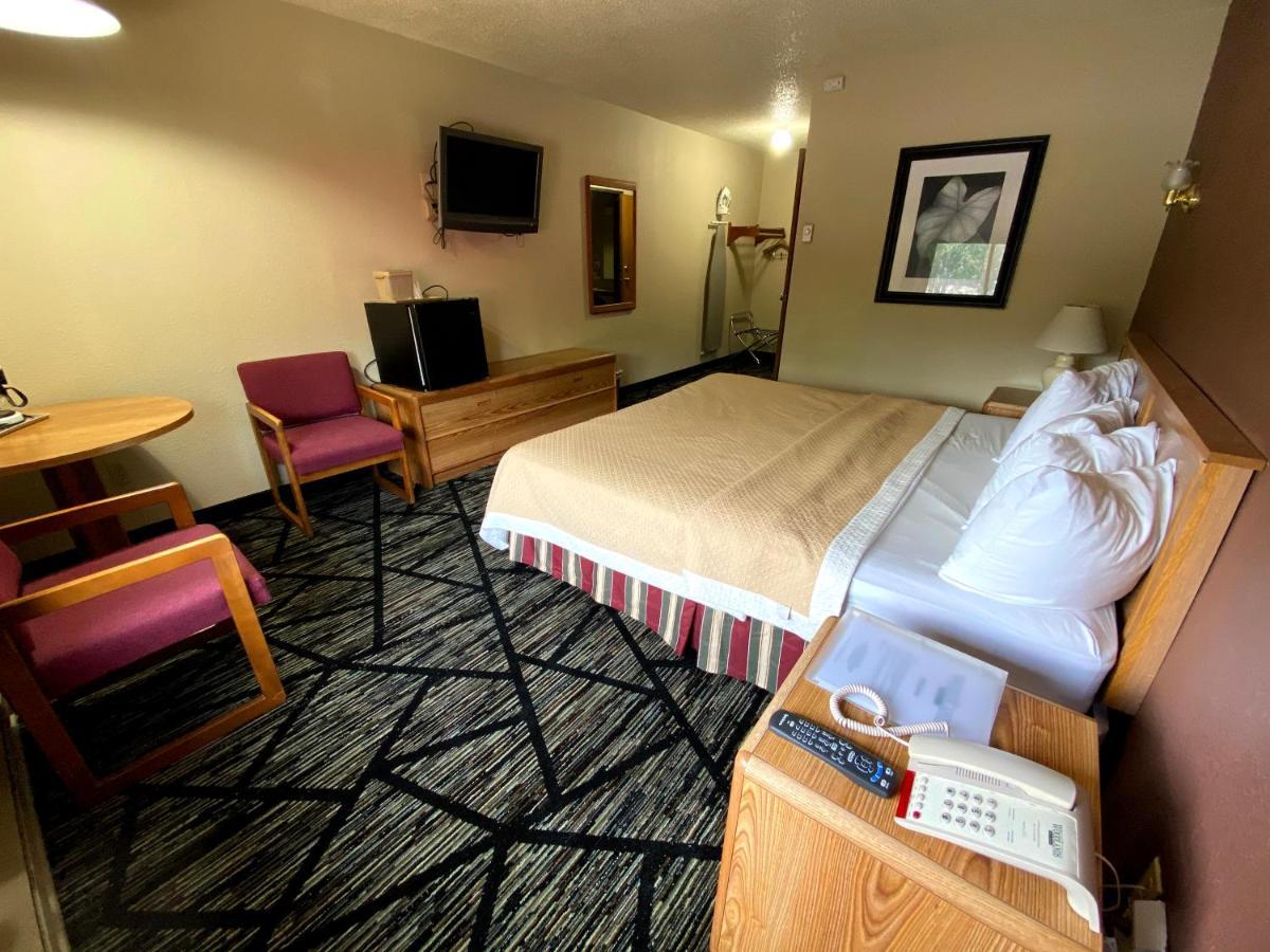 Woodland Inn & Suites Medford Dış mekan fotoğraf