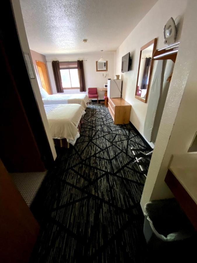 Woodland Inn & Suites Medford Dış mekan fotoğraf