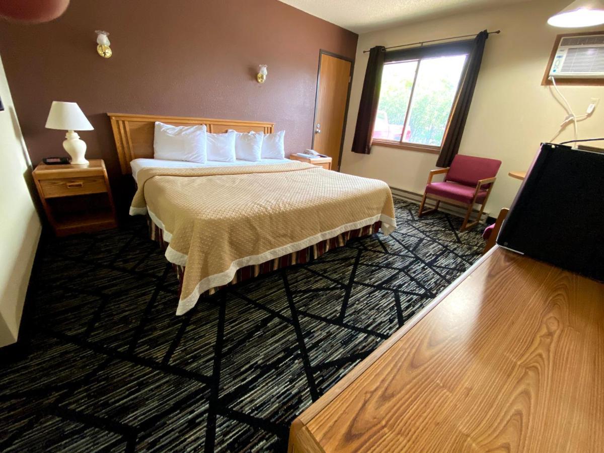 Woodland Inn & Suites Medford Dış mekan fotoğraf