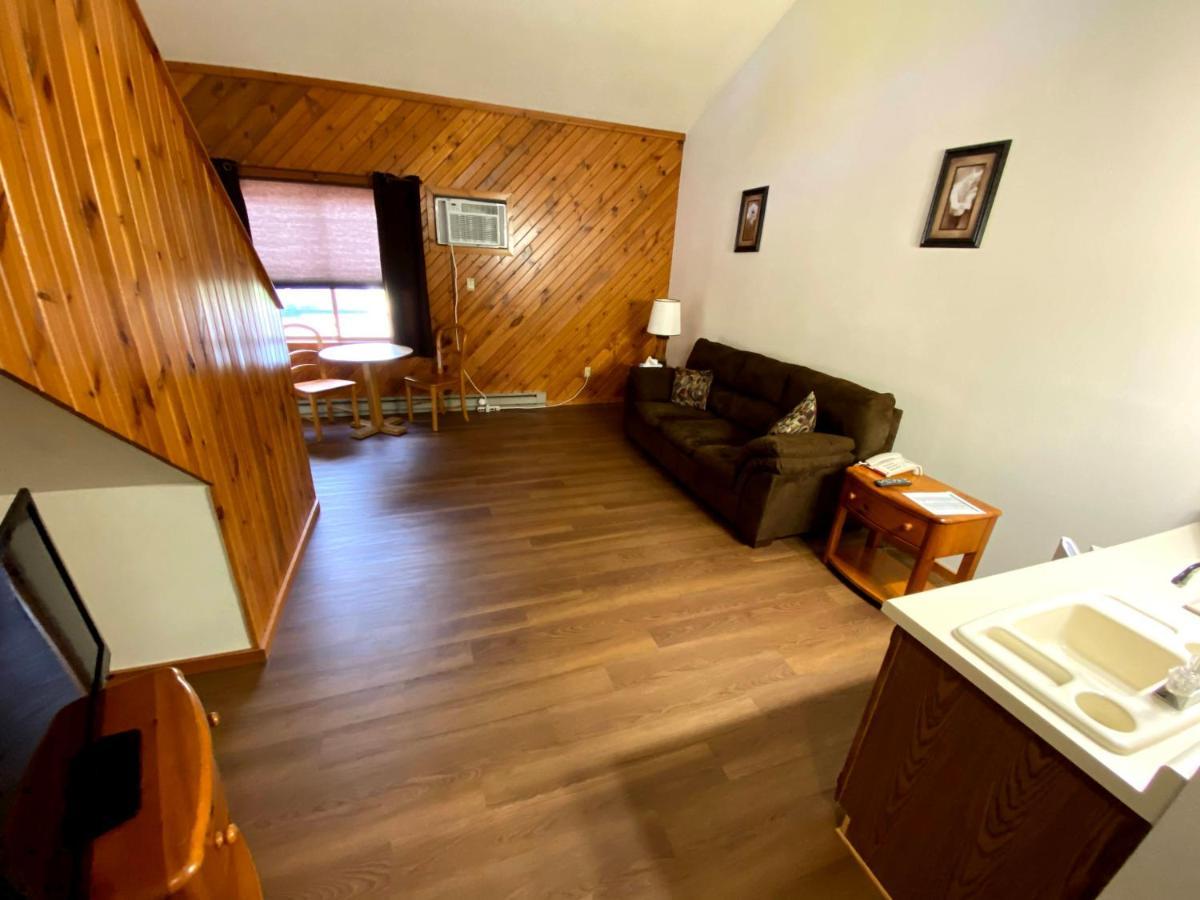 Woodland Inn & Suites Medford Dış mekan fotoğraf