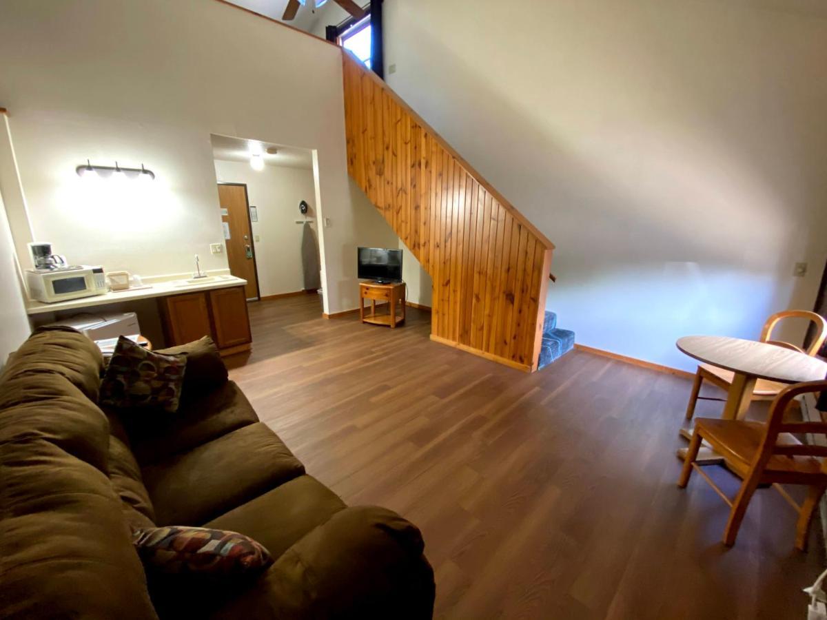 Woodland Inn & Suites Medford Dış mekan fotoğraf
