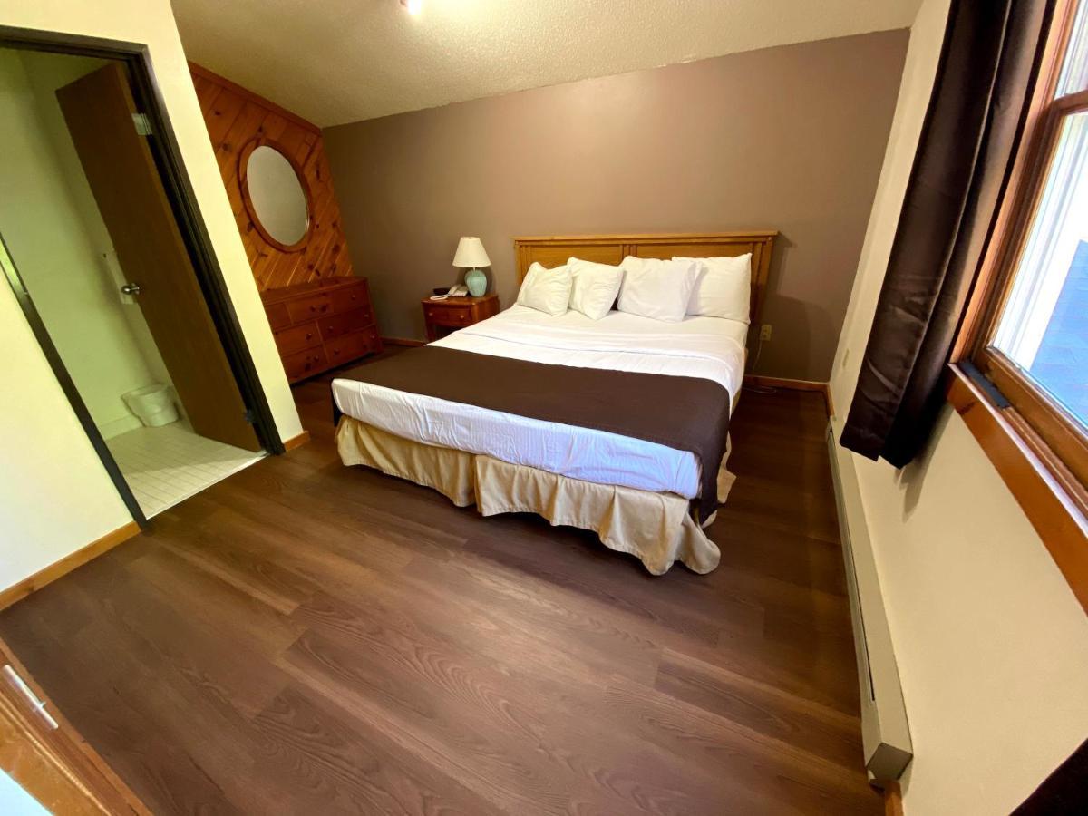 Woodland Inn & Suites Medford Dış mekan fotoğraf