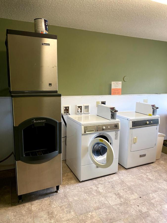 Woodland Inn & Suites Medford Dış mekan fotoğraf