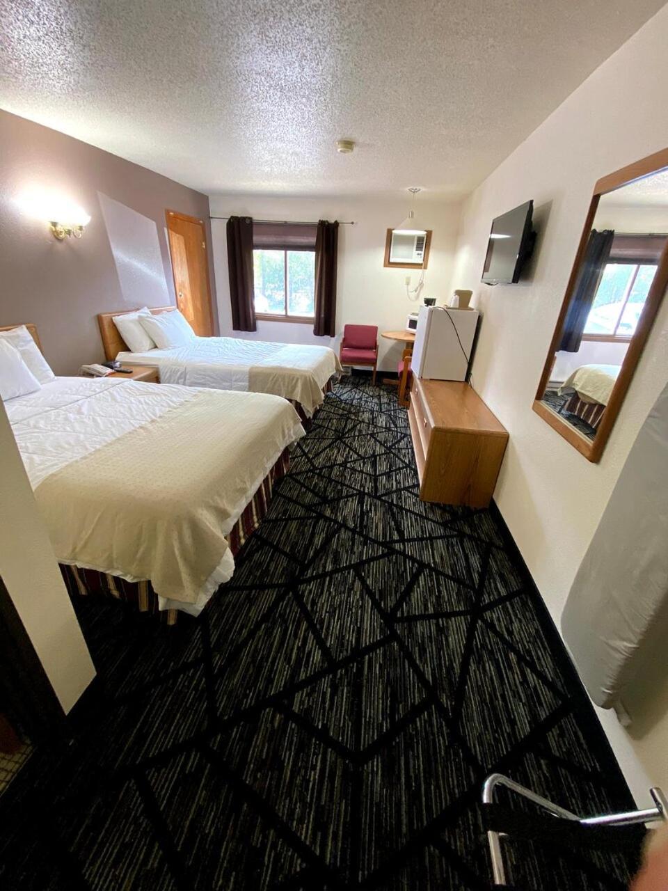 Woodland Inn & Suites Medford Dış mekan fotoğraf